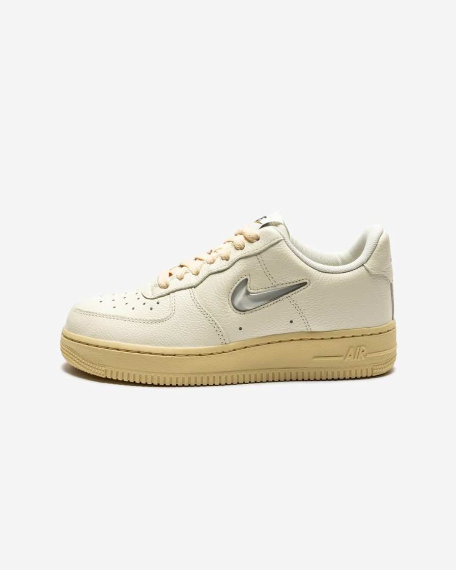 Footwear * | Nike Women'S Af1 '07 Lx Coconutmilk/ Lightbone/ Lemonwash