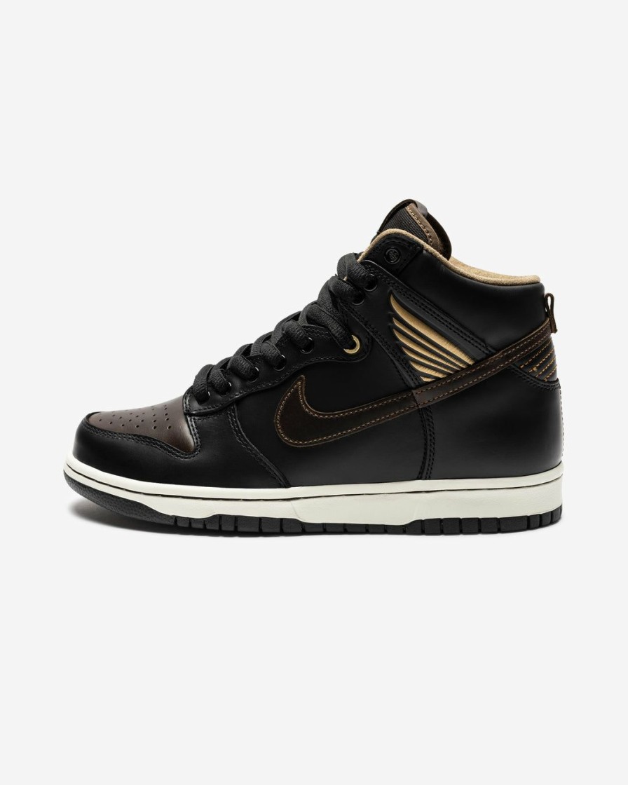 Footwear * | Nike Sb Dunk High Og Qs Black/ Metallicgold